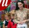 Kate Middleton con i figli in cartoleria